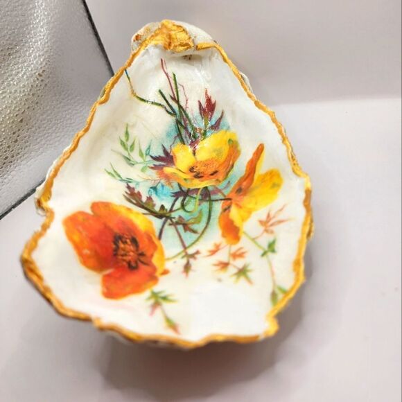 OYSTER SHELL DECOUPAGE HUGE SHELL - Picture 1 of 4